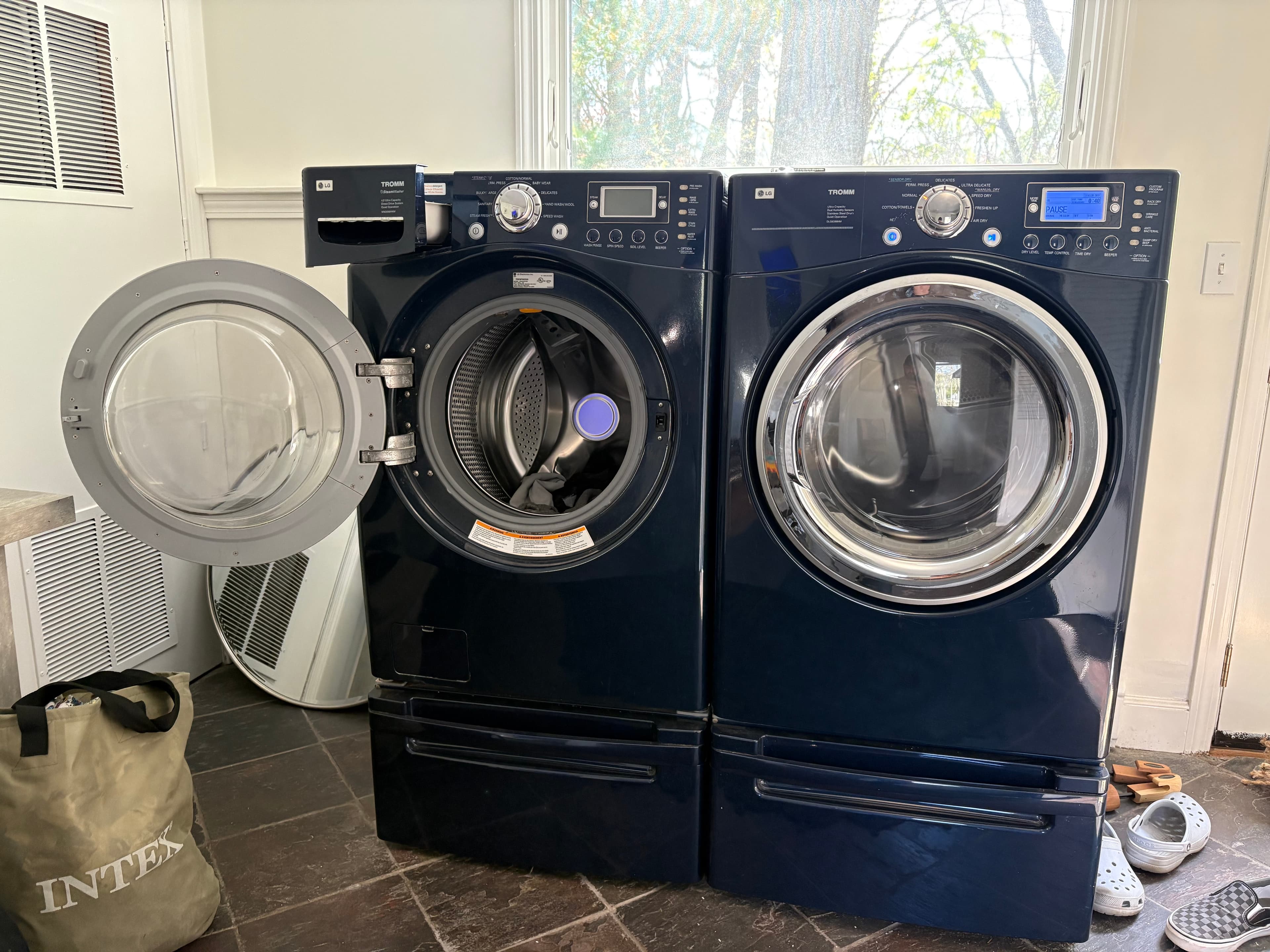 Professional dryer repair service